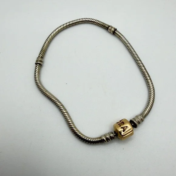 8 Pandora Moments 590702HG Sterling Silver w/ 14kt (585) YG clasp bracelet!